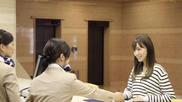 チェックイン / チェックアウト キオスク / 1