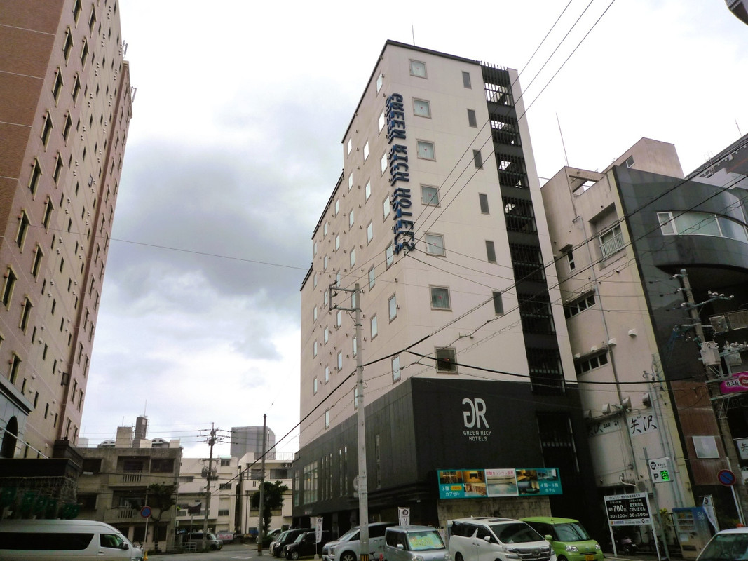 歓楽街松山のど真ん中!