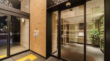 内部エントランス / 2