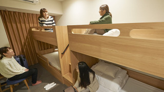 プライベート フォース＜二段ベッド＞ 共用バスルーム