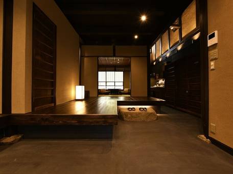 藏や 上五条町 / 2