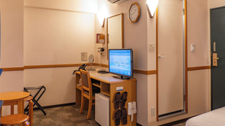 エコノミー ツインルーム 喫煙可