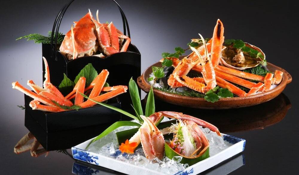 個室の食事処で
丹後の幸をいただく / 2