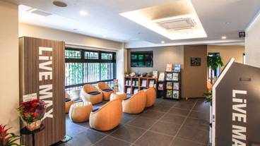 ロビー応接スペース / 4