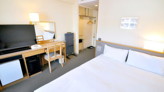 エコノミー ダブルルーム 喫煙可