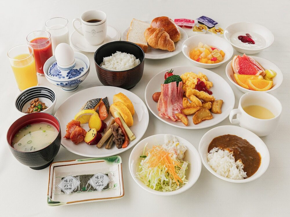 朝食