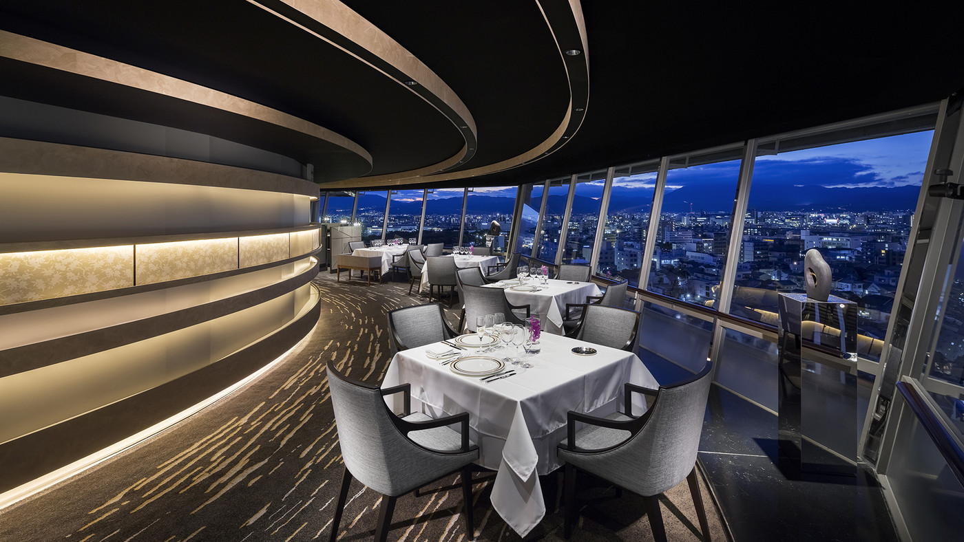 3歳以上が利用できる室内プールも魅力3569461