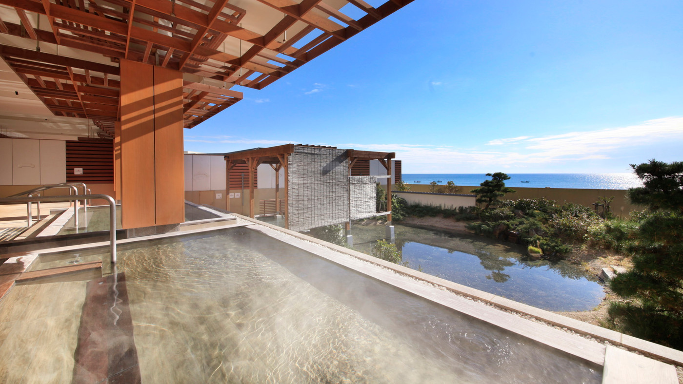 海辺の街で暮らすように滞在する、コンドミニアムタイプのホテル4229356