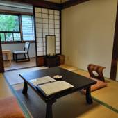 蔦温泉旅館 足元から源泉湧出の自噴温泉（青森県 旅館） / 2