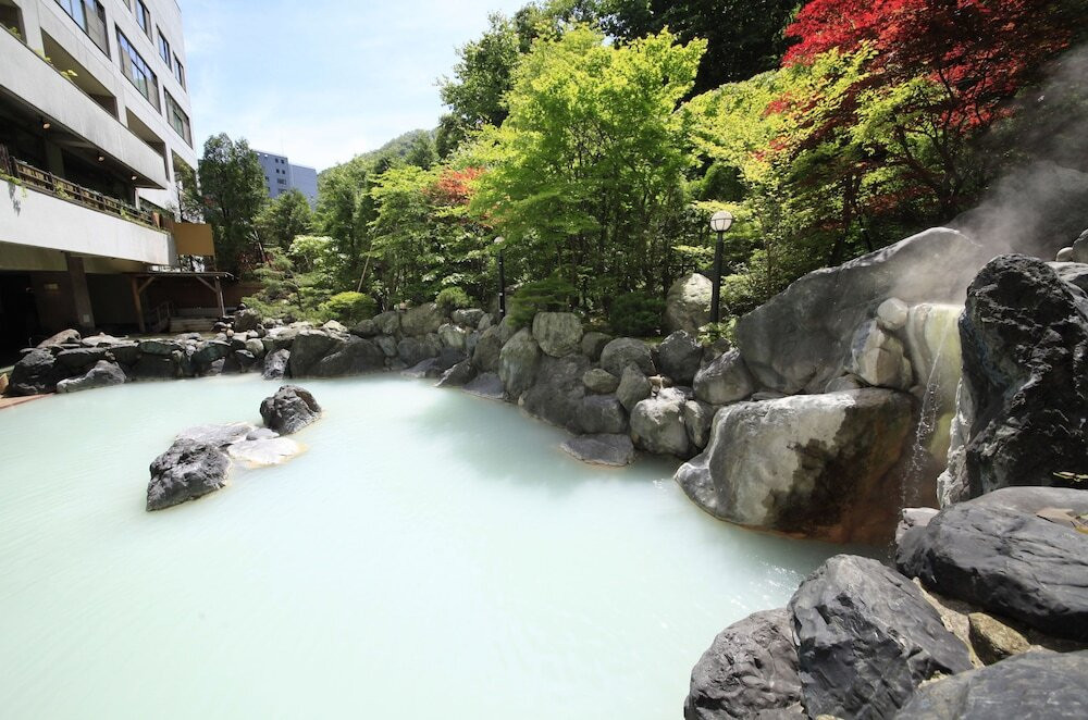 カニ食べ放題も！31もの湯巡りができる温泉旅館4027070