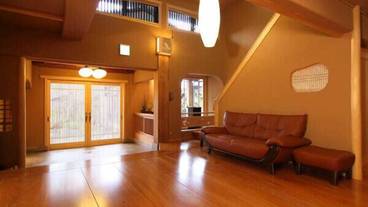 内部エントランス / 2