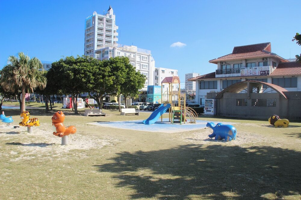 子供用の遊び場 - 屋外