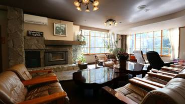 ロビー応接スペース / 6