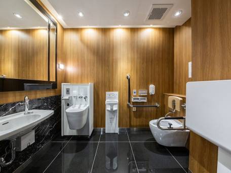 アパホテル 八丁堀駅前 / 2