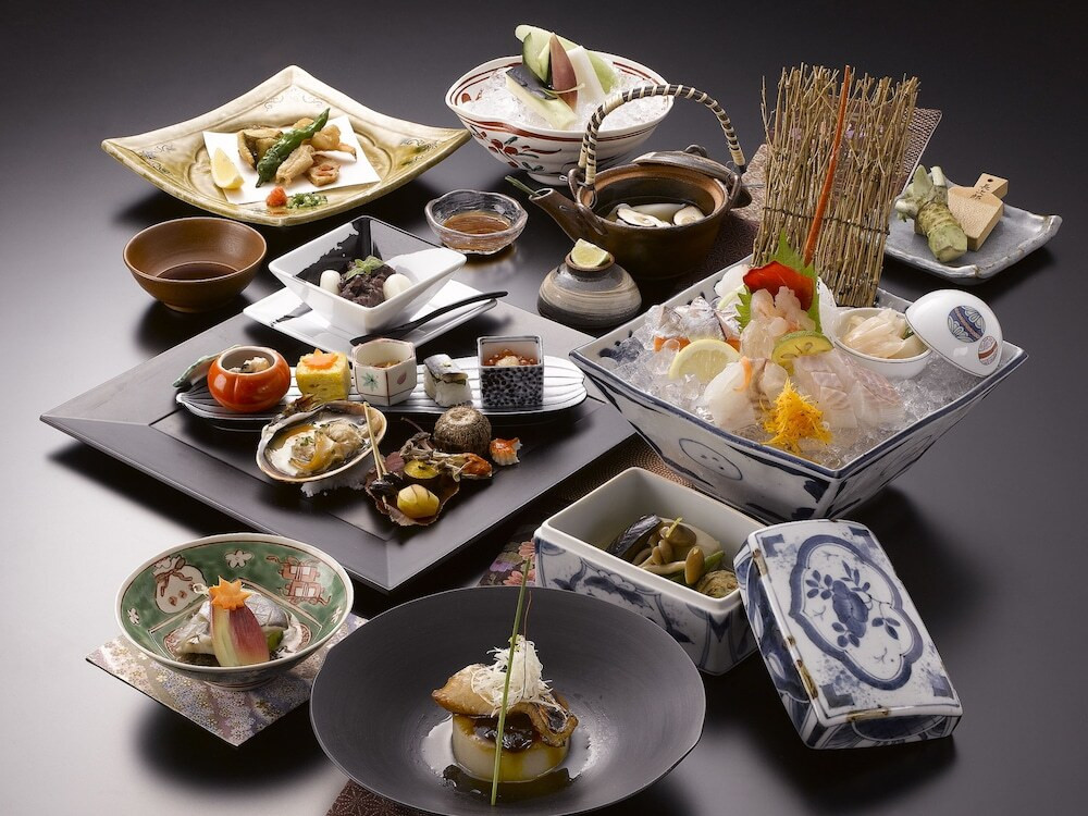 和味の宿 角上楼(ナゴミノヤド カクジョウロウ) / 2