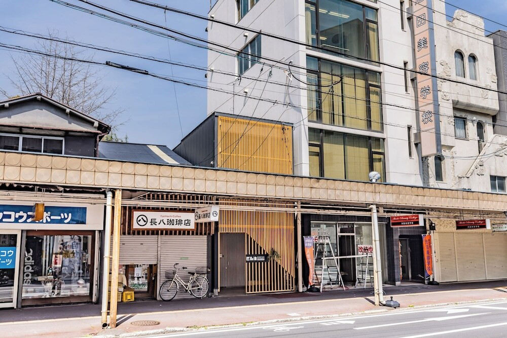 施設の正面