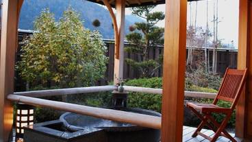 和室 露天風呂付客室 楓の間／客室露天風呂 / 5