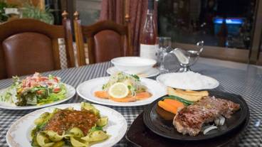 食事・飲み物 / 2