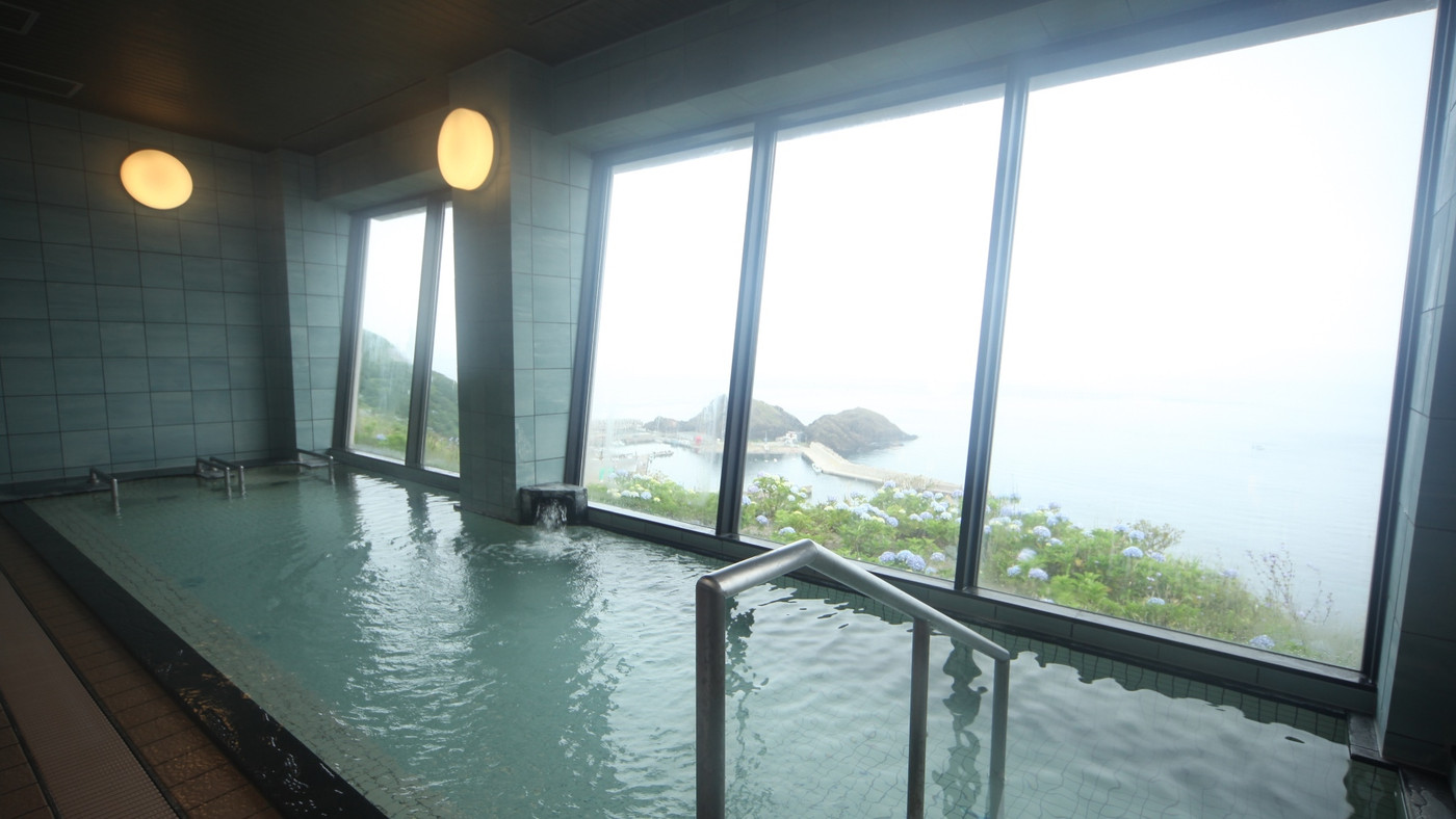 津軽海峡を一望する絶景宿。天然温泉や海の幸を満喫♪4761428