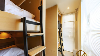 ベーシック 4 人部屋(チェックインは22時30分まで) 禁煙