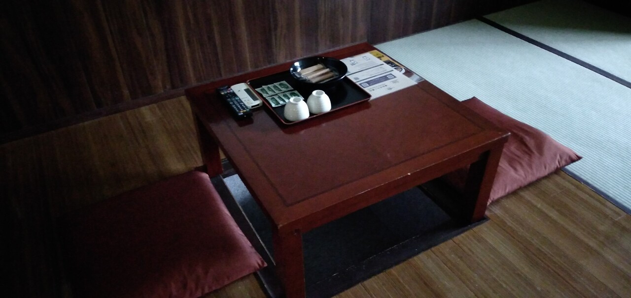 掘り炬燵テーブル