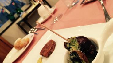 食事・飲み物 / 8