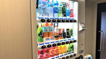 自動販売機 / 3