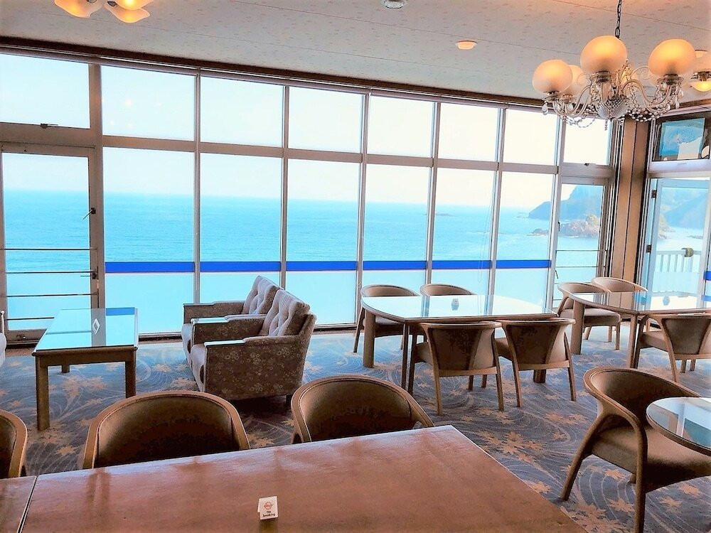 ロビー応接スペース