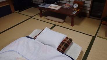 客室 / 2