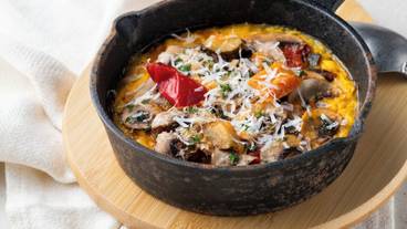 食事・飲み物 / 13