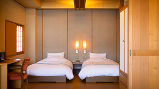 和室10帖+ツインベッド 半露天風呂付き (C,Dタイプ)