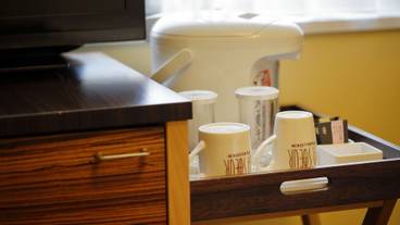 客室のマグカップ・ケトル / 12