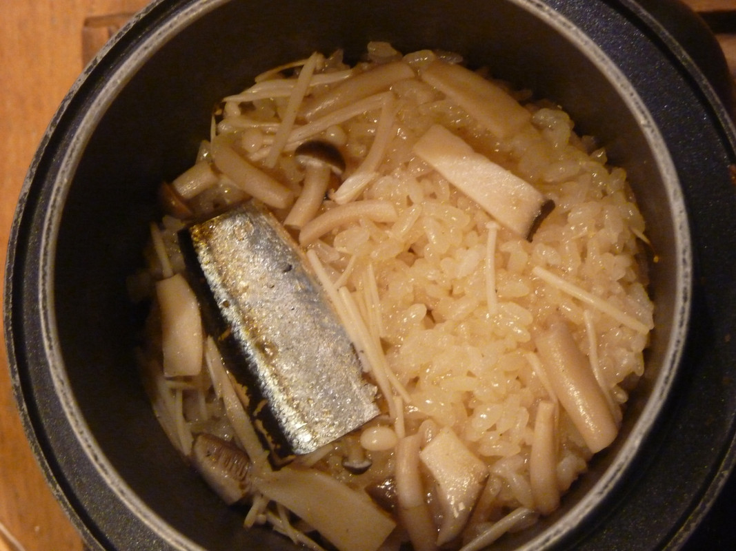 秋刀魚釜ご飯つき