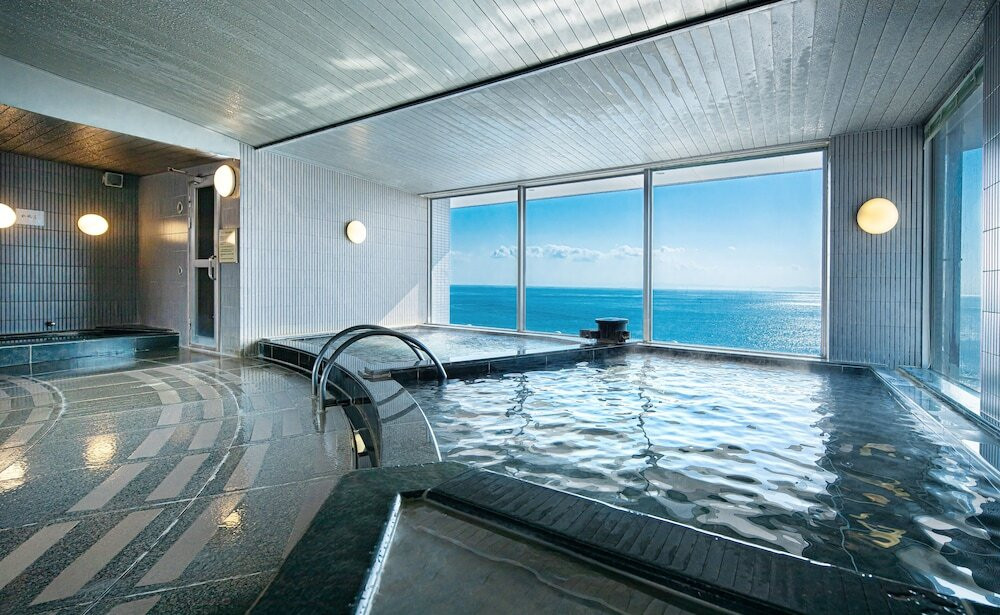 目の前に広がる海。ロケーション抜群のリゾートホテル3995859