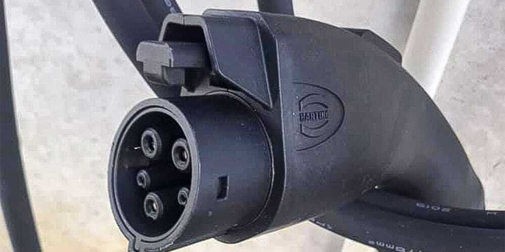 電気車両充電スタンド