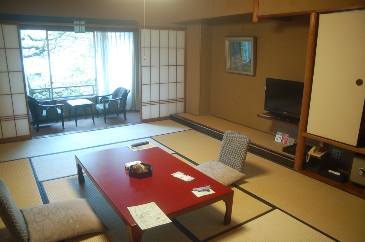 山水閣･和室12畳
