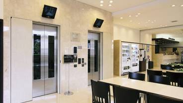 エレベーター / 1