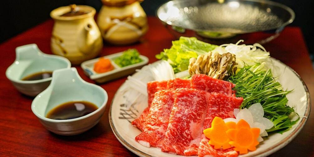 旅館のお食事処