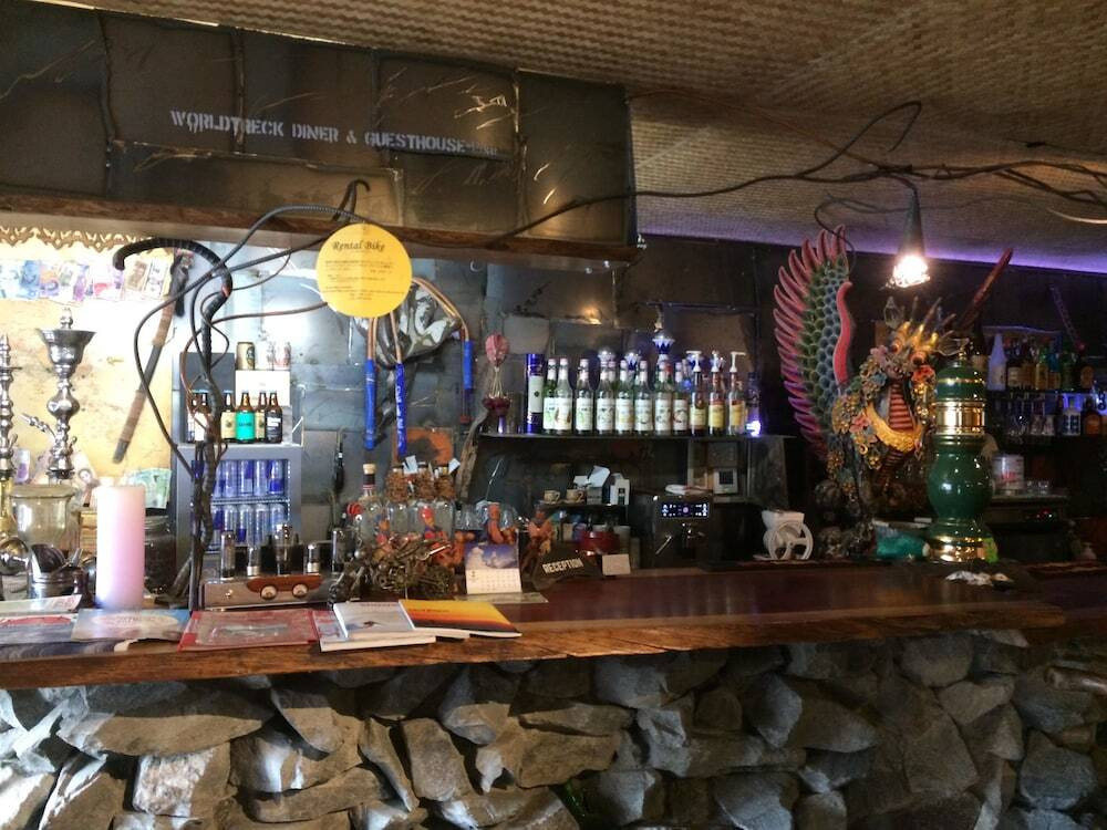 チェックイン / チェックアウト キオスク