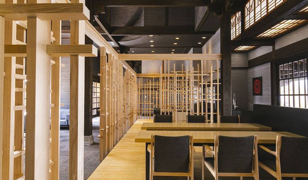 ロビーラウンジ / 2