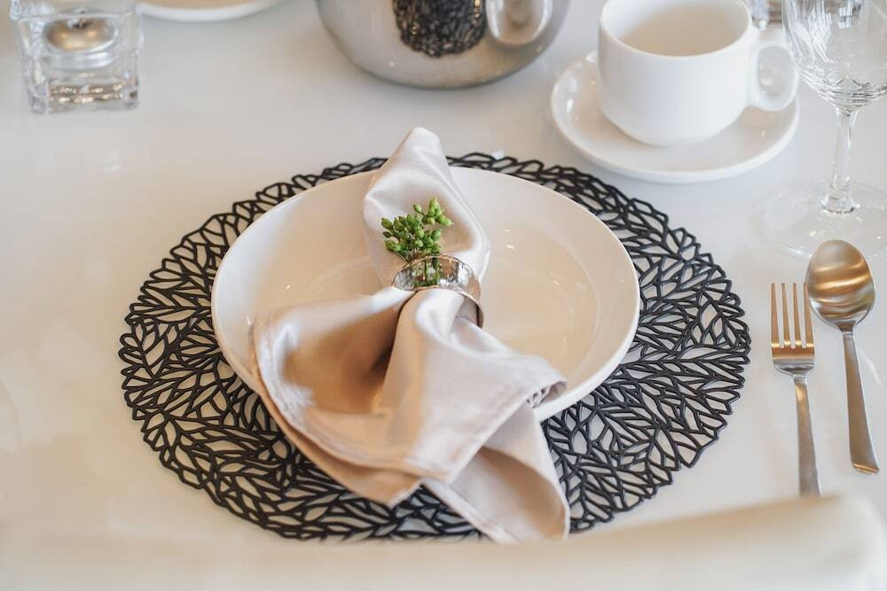 客室内のダイニングエリア