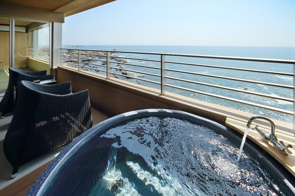 5.地元の新鮮な海鮮料理を味わう夕食「房総鴨川温泉 是空 -ZEKUU-」4232260