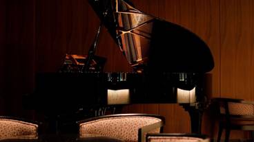 ロビーラウンジ＆バー セゾンのピアノ / 11