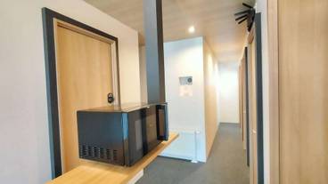 内部エントランス / 3