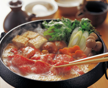 Yonezawa beef, sukiyaki