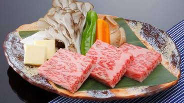 食事・飲み物 / 7