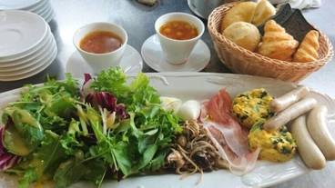 食事・飲み物 / 2