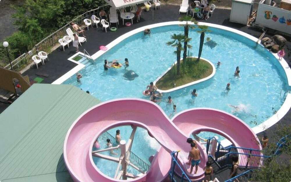 バイキングに貸切露天風呂、プールで大満足！4375755