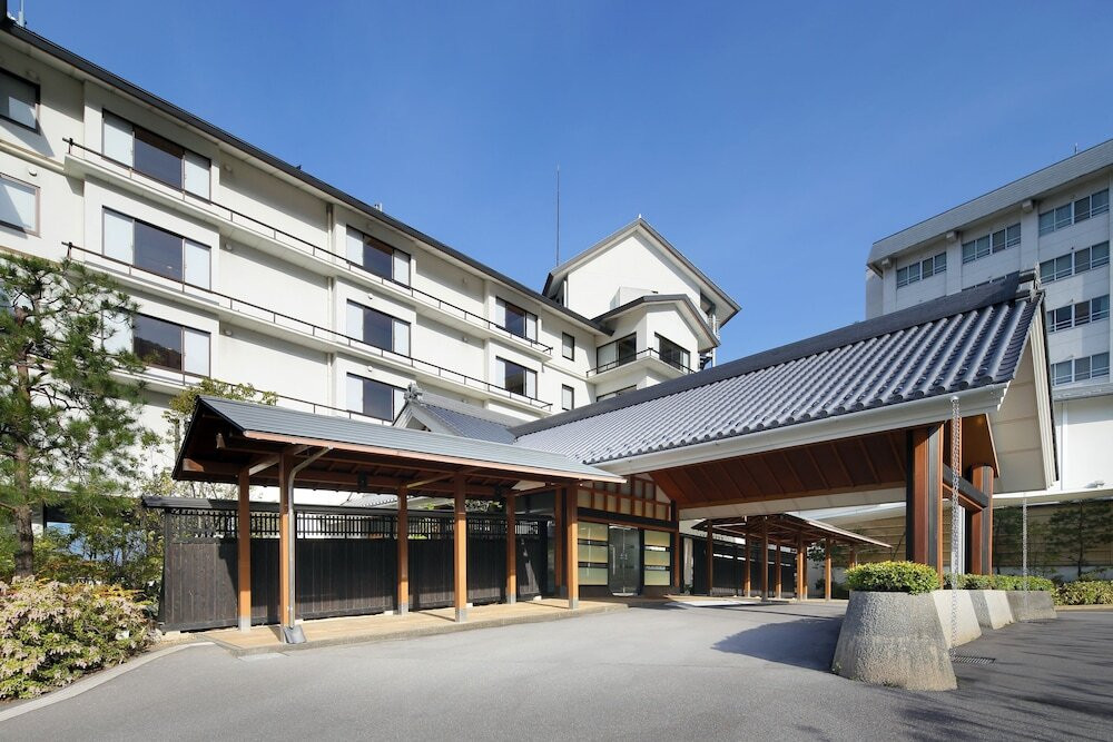 松本市を見おろす絶景風呂「翔峰(しょうほう)」3924080