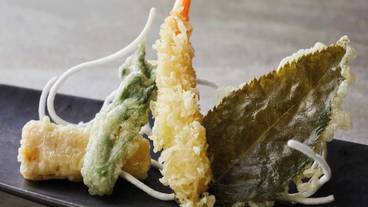 食事・飲み物 / 36